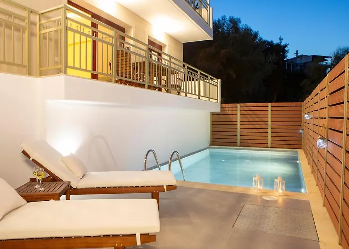 Nikolas Villa Nikiana