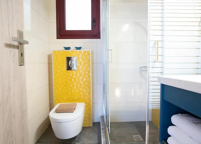 Nikolas Villa Nikiana